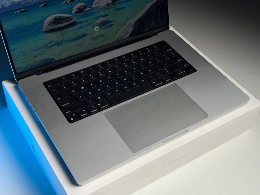 ВЖИВАНИЙ Б/У MacBook Pro 16" Silver (MK1E3) 2021 - Состояние: хороший | Аккумулятор: 86% | Комплектация: полный | Гарантия: 3 мес.