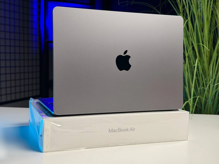ВЖИВАНИЙ Б/У MDM❗️ MacBook Air 13.6" Space Gray 2022 (MLXX3) (Корпоративная версия⚠️) - Состояние: хороший | Аккумулятор: 93% | Комплектация: полный | Гарантия: 3 мес.