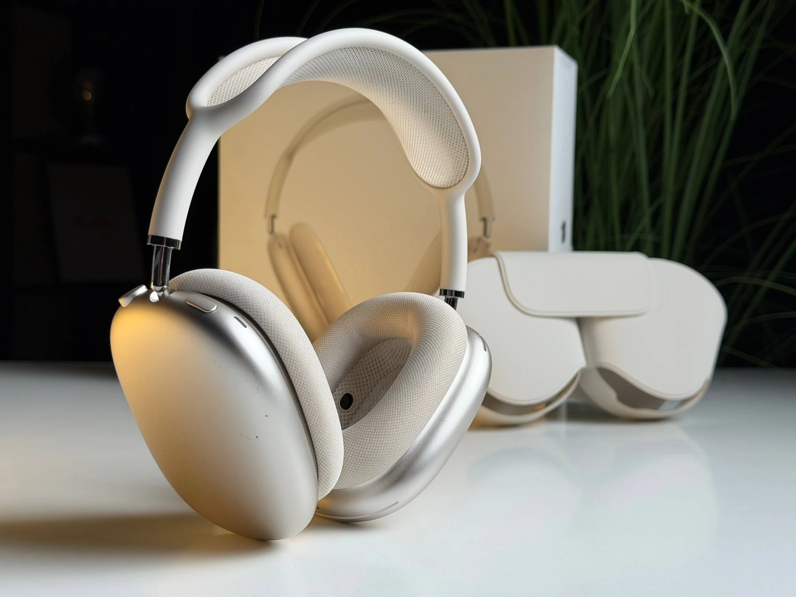 ВЖИВАНИЙ Б/У Навушники Apple AirPods Max [USB-C] 2024 - Starlight (MWW53) - Стан: гарний | Акумулятор: 100% | Комплектація: повний | Гарантія: 6 міс.