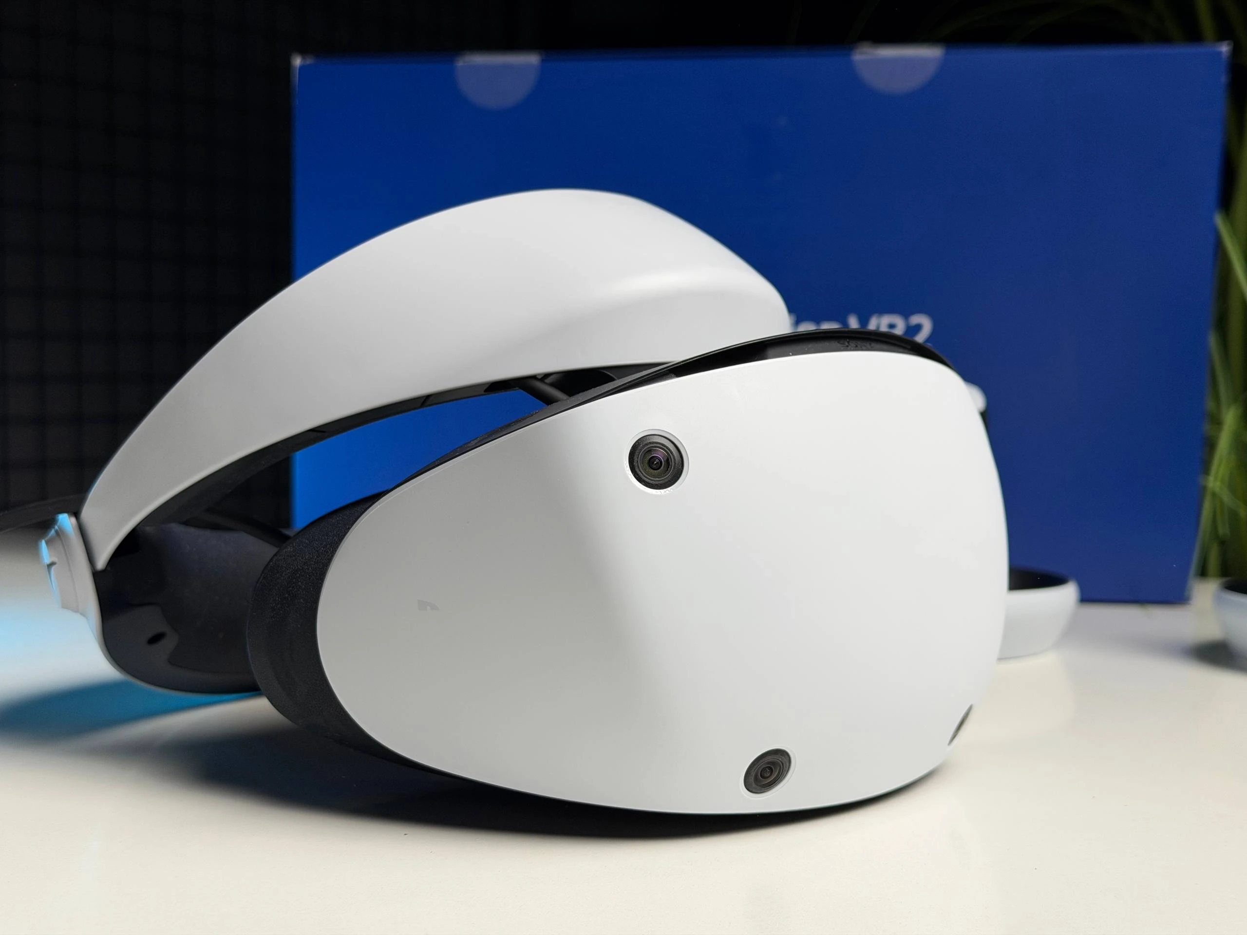 ВИТРИННЫЕ Очки виртуальной реальности Sony PlayStation VR2 (9454298) - Состояние: хороший | Комплектация: полный | Гарантия: 3 мес.