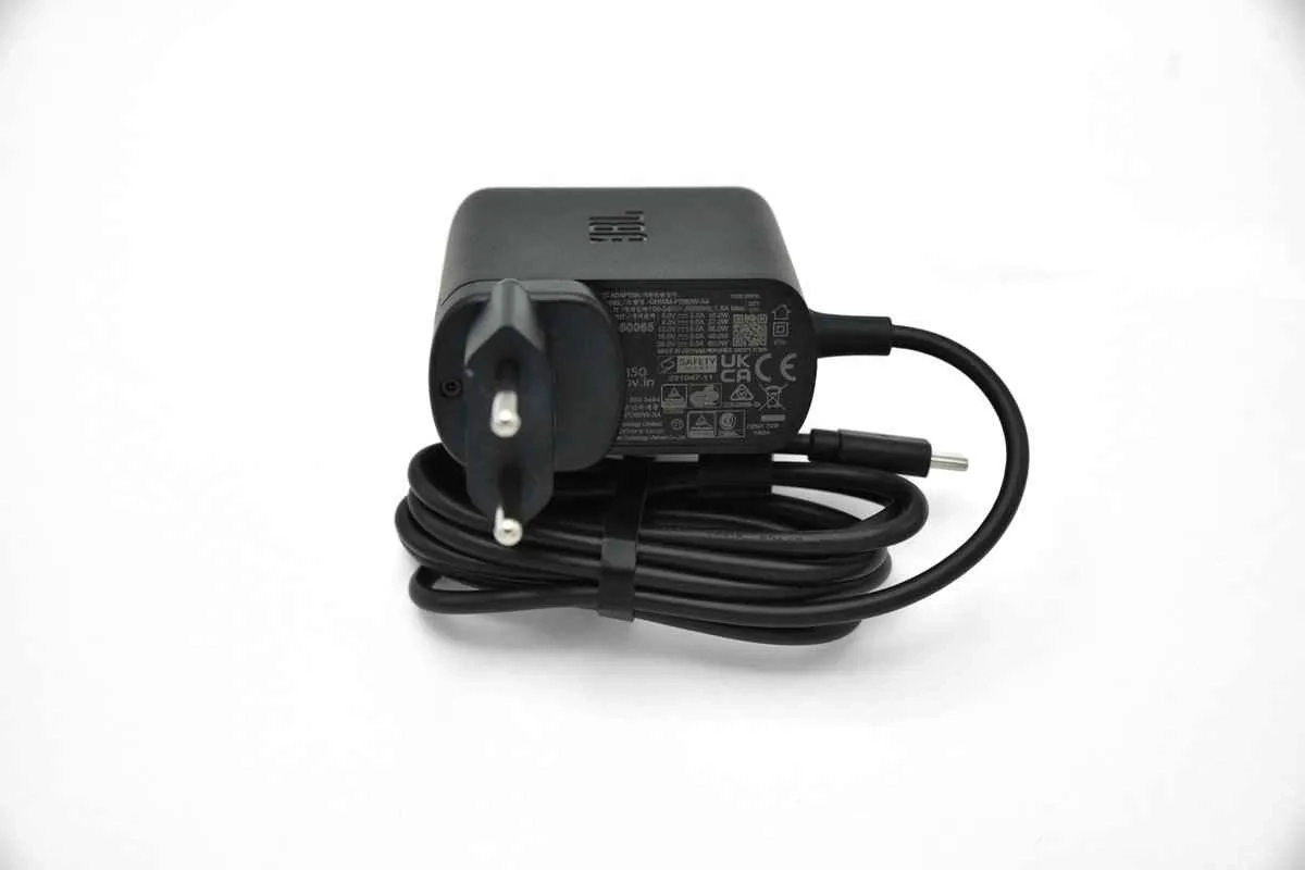 Сетевой адаптер питания JBL Power Adaptor USB-C 60W for JBL Xtreme 4/3 (JBLXTREMEADPTEU)