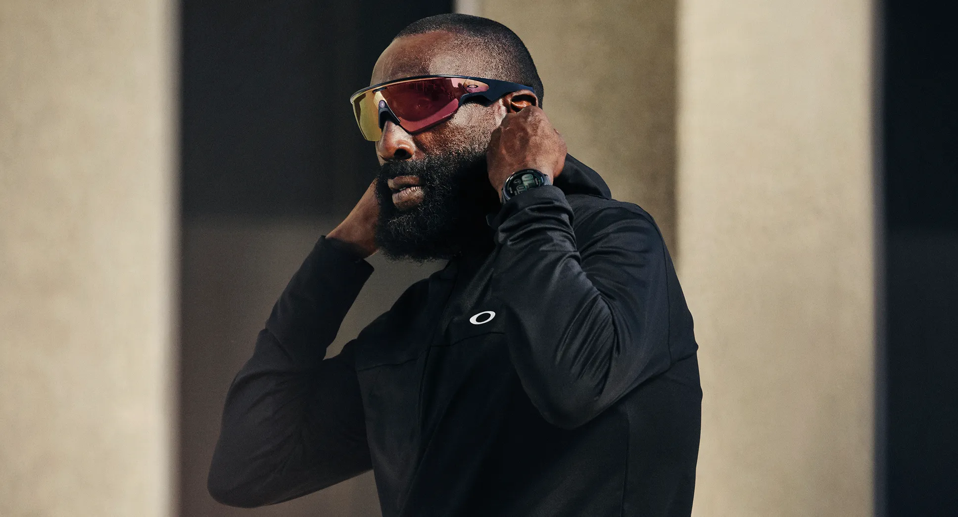 Смарт-очки Oakley | Meta Vanguard - Prizm Transitions Ember Lenses / Black Frame (OW8001-090)