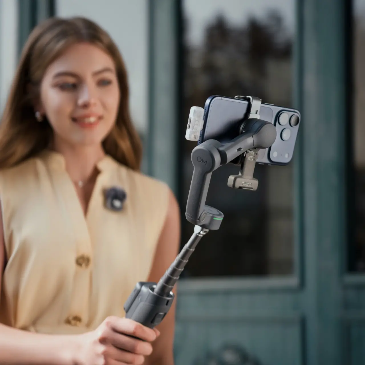 Стабилизатор для смартфонов DJI Osmo Mobile 8P Creator Combo