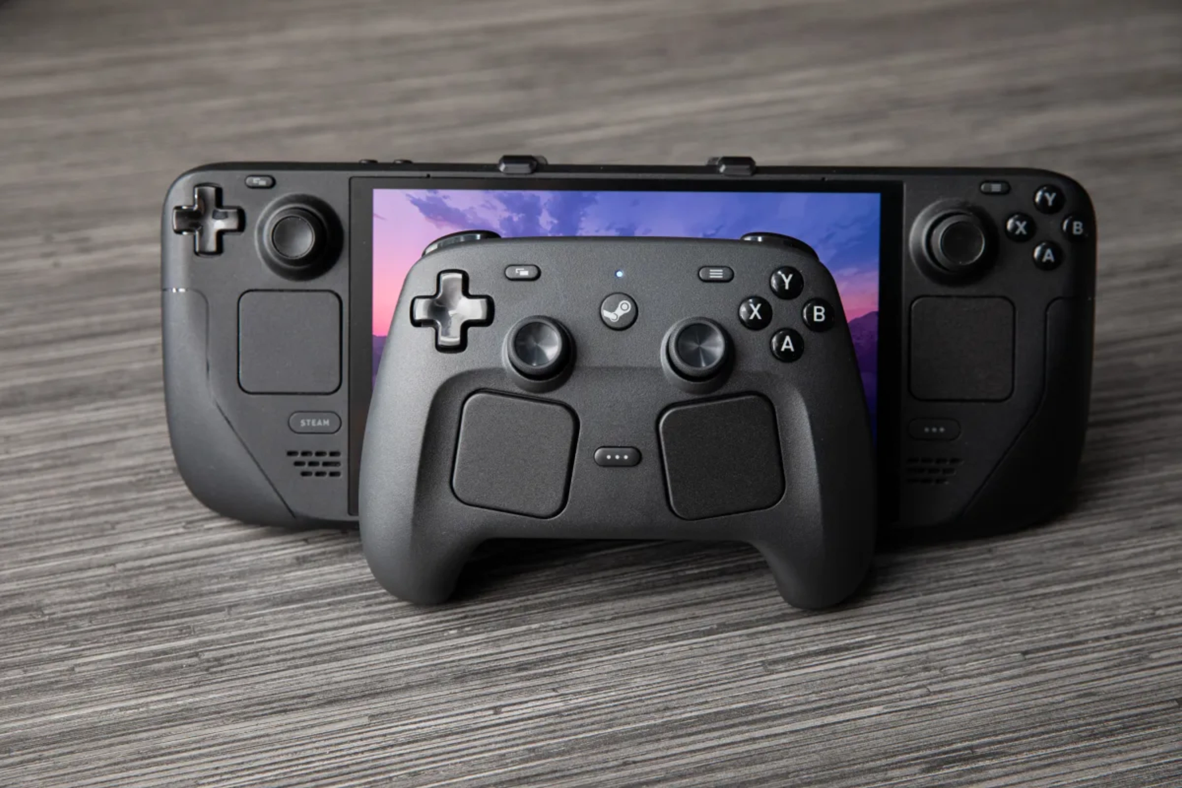 Steam Controller: геймпад Valve з'явиться в продажу вже наступного тижня