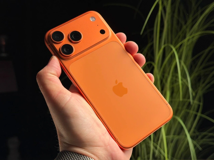 ВІТРИННИЙ Apple iPhone 17 Pro Max 2TB eSim Cosmic Orange (MFXT4, MFYK4) - Стан: гарний | Акумулятор: 100% | Комплектація: iPhone, кабель | Гарантія: 3 міс.