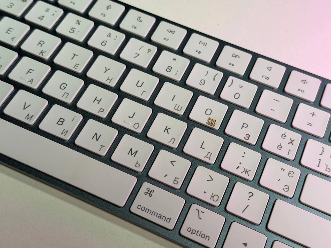 ВЖИВАНА Б/У Клавіатура Apple Magic Keyboard [Lightning] - US English (MK2A3LL/A) - Стан: задовільний | Комплектація: клавіатура | Гарантія: 3 міс.