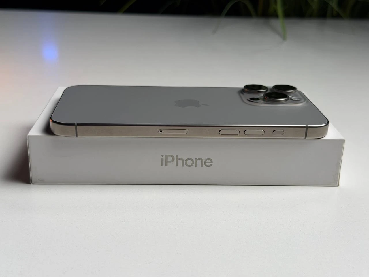 ВЖИВАНИЙ Б/У Apple iPhone 15 Pro Max 512GB Natural Titanium (MU7E3) - Стан: ідеальний | Акумулятор: 89% | Комплектація: повний | Гарантія: 3 міс.