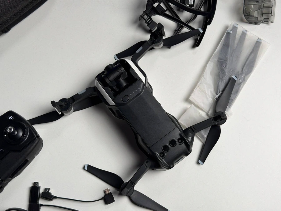 ВЖИВАНИЙ Б/У Квадрокоптер DJI Mavic Air (U11X) - Состояние: хорошее | Комплектация: полный | Гарантия: 1 мес.