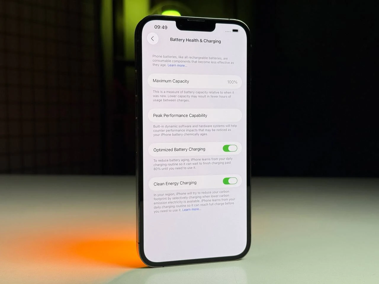 ВЖИВАНИЙ Б/У Apple iPhone 13 Pro Max 512GB Graphite (MLKW3, MLLF3) - Состояние: хороший | Аккумулятор: 100% | Комплектация: iPhone, кабель | Гарантия: 3 мес.