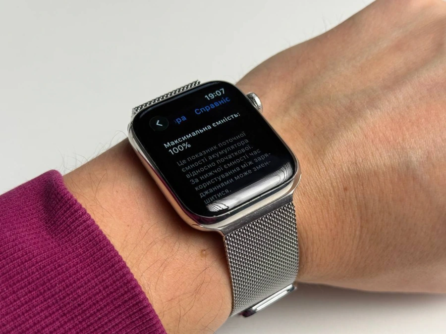 ВЖИВАНИЙ Б/У Apple Watch Series 6 GPS + Cellular 44mm Silver Stainless Steel Case with Silver Milanese Loop (M07M3, M09E3) - Состояние: хороший | Аккумулятор: 100% | Комплектация: полный | Гарантия: 3 мес.