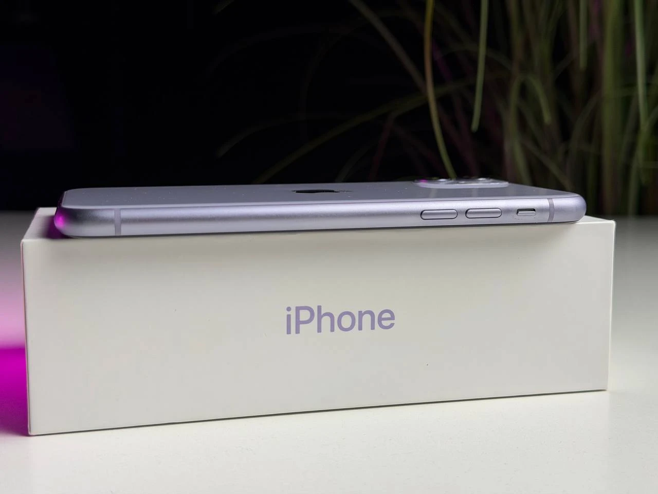 ВЖИВАНИЙ Б/У Apple iPhone 11 128GB Purple (MWLJ2) Full Box - Состояние: хороший | Аккумулятор: 100% | Комплектация: полный | Гарантия: 3 мес.