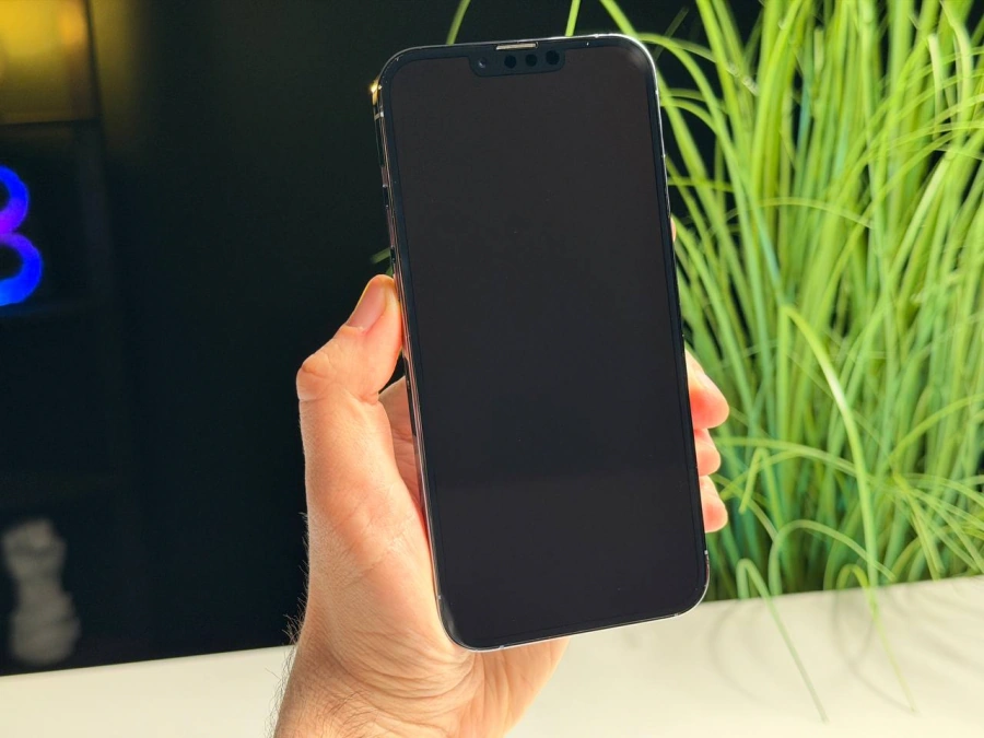 ВЖИВАНИЙ Б/У Apple iPhone 13 Pro Max 256GB Sierra Blue (MLKV3, MLLE3) - Стан: гарний | Акумулятор: 100% | Комплектація: iPhone, кабель | Гарантія: 3 міс.