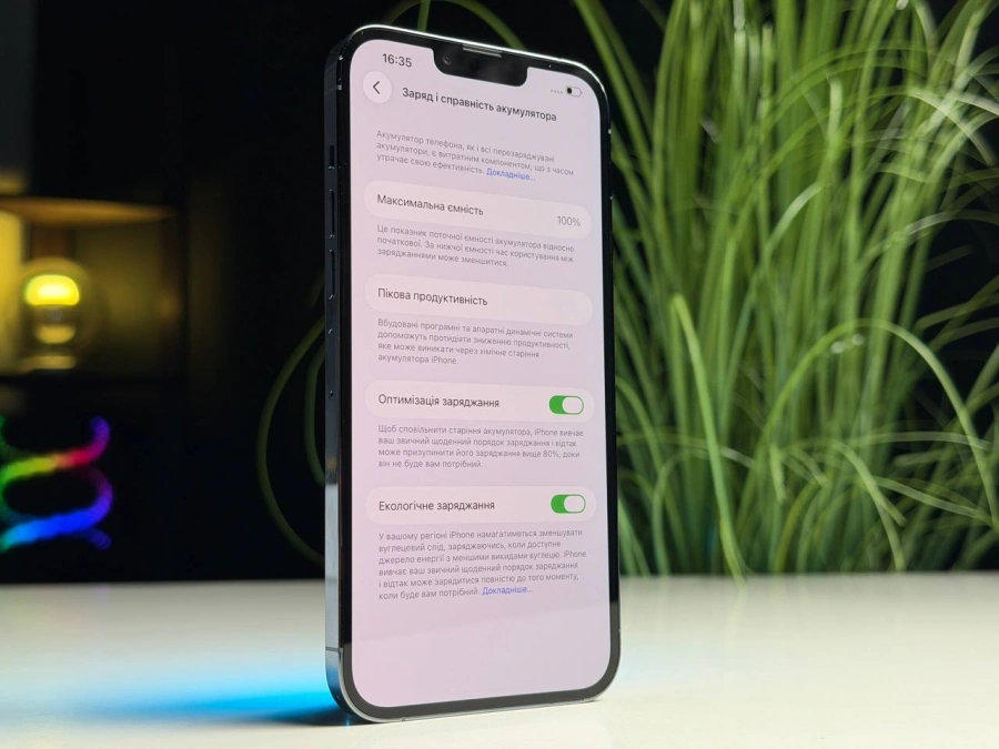 ВЖИВАНИЙ Б/У Apple iPhone 13 Pro Max 256GB Sierra Blue (MLKV3, MLLE3) - Стан: гарний | Акумулятор: 100% | Комплектація: iPhone, кабель | Гарантія: 3 міс.