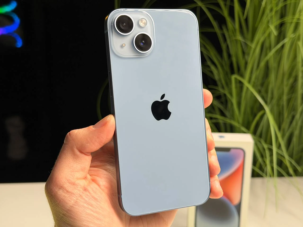 ВЖИВАНИЙ Б/У Apple iPhone 14 128GB Blue (MPVN3) - Состояние: хороший | Аккумулятор: 100% | Комплектация: полный | Гарантия: 3 мес.