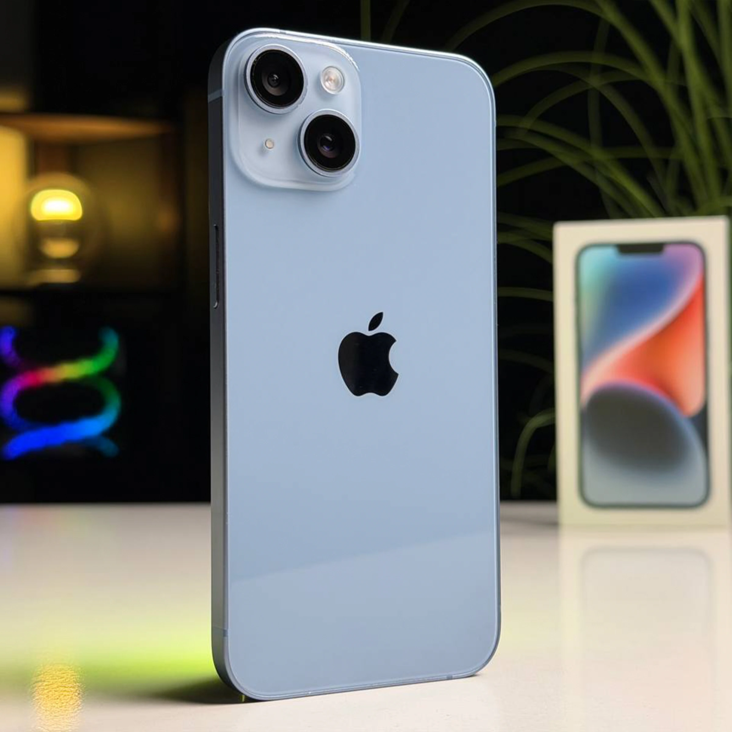 ВЖИВАНИЙ Б/У Apple iPhone 14 128GB Blue (MPVN3) - Состояние: хороший | Аккумулятор: 100% | Комплектация: полный | Гарантия: 3 мес.