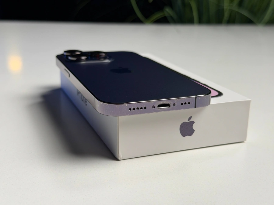 ВЖИВАНИЙ Б/У Apple iPhone 14 Pro 128GB Deep Purple (MQ0G3) - Стан: гарний | Акумулятор: 100% | Комплектація: повний | Гарантія: 3 міс.