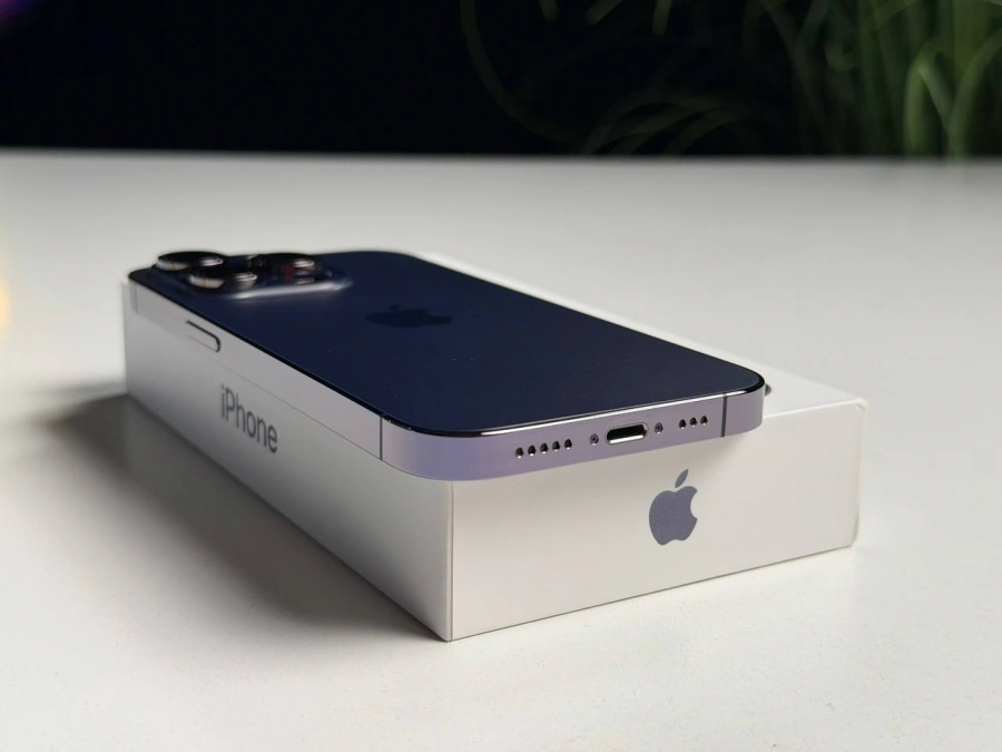 ВЖИВАНИЙ Б/У Apple iPhone 14 Pro 256GB Deep Purple (MQ1F3) - Состояние: хороший | Аккумулятор: 100% | Комплектация: полный | Гарантия: 3 мес.