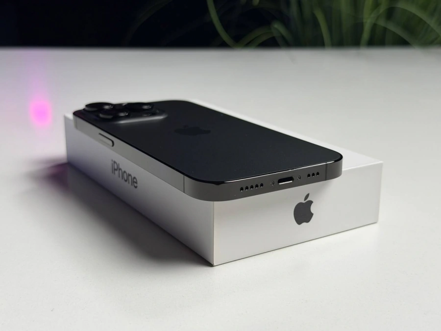 ВЖИВАНИЙ Б/У Apple iPhone 14 Pro 256GB Space Black (MQ0T3) - Стан: гарний | Акумулятор: 100% | Комплектація: повний | Гарантія: 3 міс.
