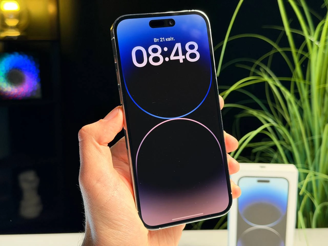 ВЖИВАНИЙ Б/У Apple iPhone 14 Pro Max 128GB Silver eSim (MQ8P3) - Состояние: хороший | Аккумулятор: 100% | Комплектация: полный | Гарантия: 3 мес.