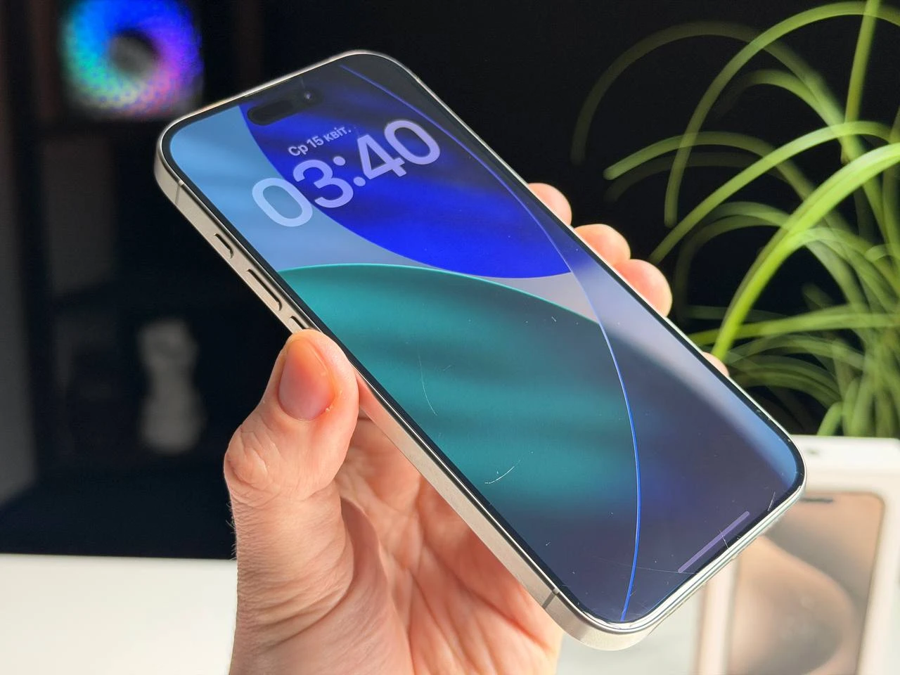 ВЖИВАНИЙ Б/У Apple iPhone 15 Pro 128GB Natural Titanium eSim (MTQP3) - Состояние: хороший | Аккумулятор: 100% | Комплектация: полный | Гарантия: 3 мес.