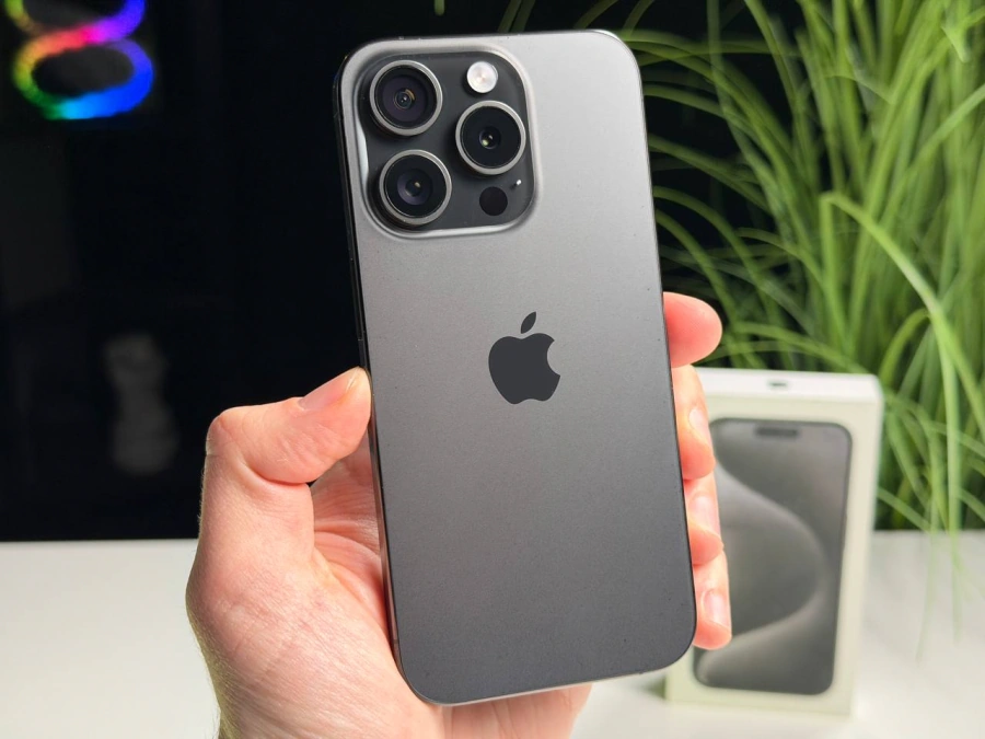 ВЖИВАНИЙ Б/У Apple iPhone 15 Pro 512GB Black Titanium (MTV73) - Состояние: хороший | Аккумулятор: 88% | Комплектация: полный | Гарантия: 3 мес.