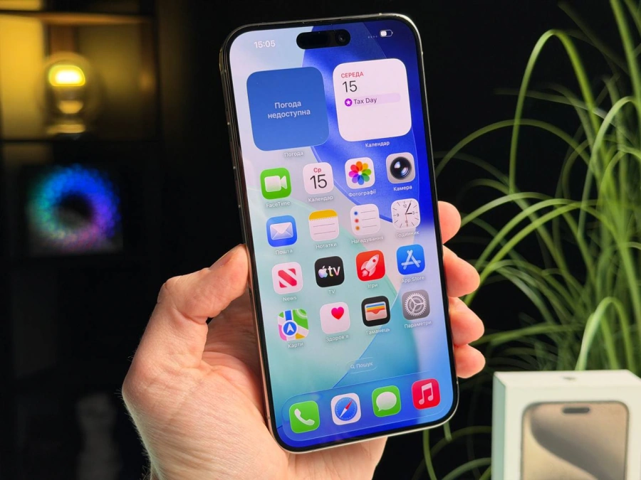 ВЖИВАНИЙ Б/У Apple iPhone 15 Pro Max 256GB Natural Titanium (MU793) - Стан: гарний | Акумулятор: 100% | Комплектація: повний | Гарантія: 3 міс.