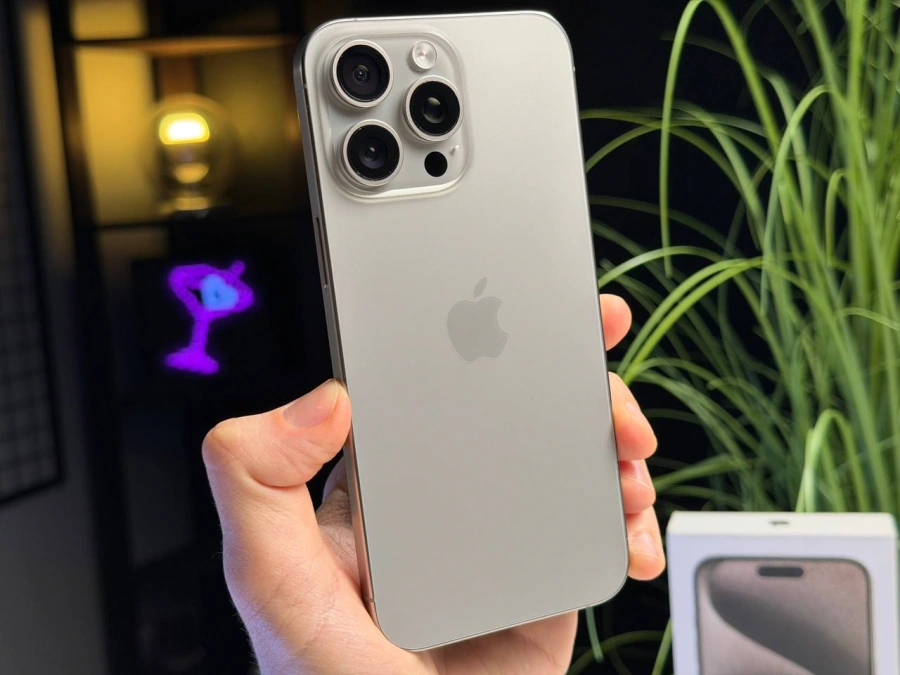 ВЖИВАНИЙ Б/У Apple iPhone 15 Pro Max 512GB Natural Titanium (MU7E3) - Стан: гарний | Акумулятор: 100% | Комплектація: повний | Гарантія: 3 міс.
