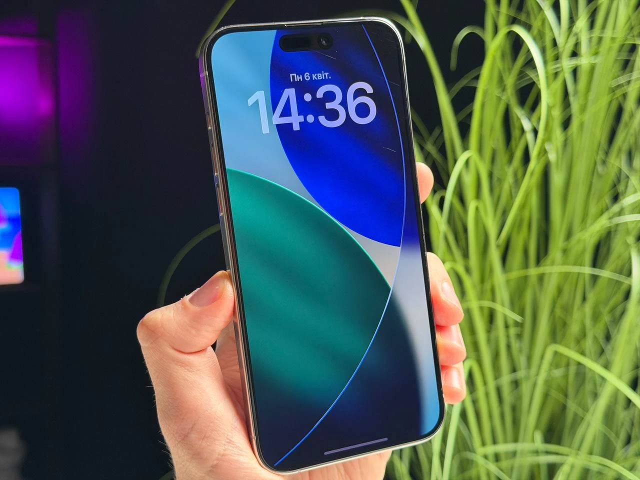 ВЖИВАНИЙ Б/У Apple iPhone 15 Pro Max 512GB Natural Titanium (MU7E3) - Состояние: хороший | Аккумулятор: 90% | Комплектация: iPhone, кабель | Гарантия: 3 мес.