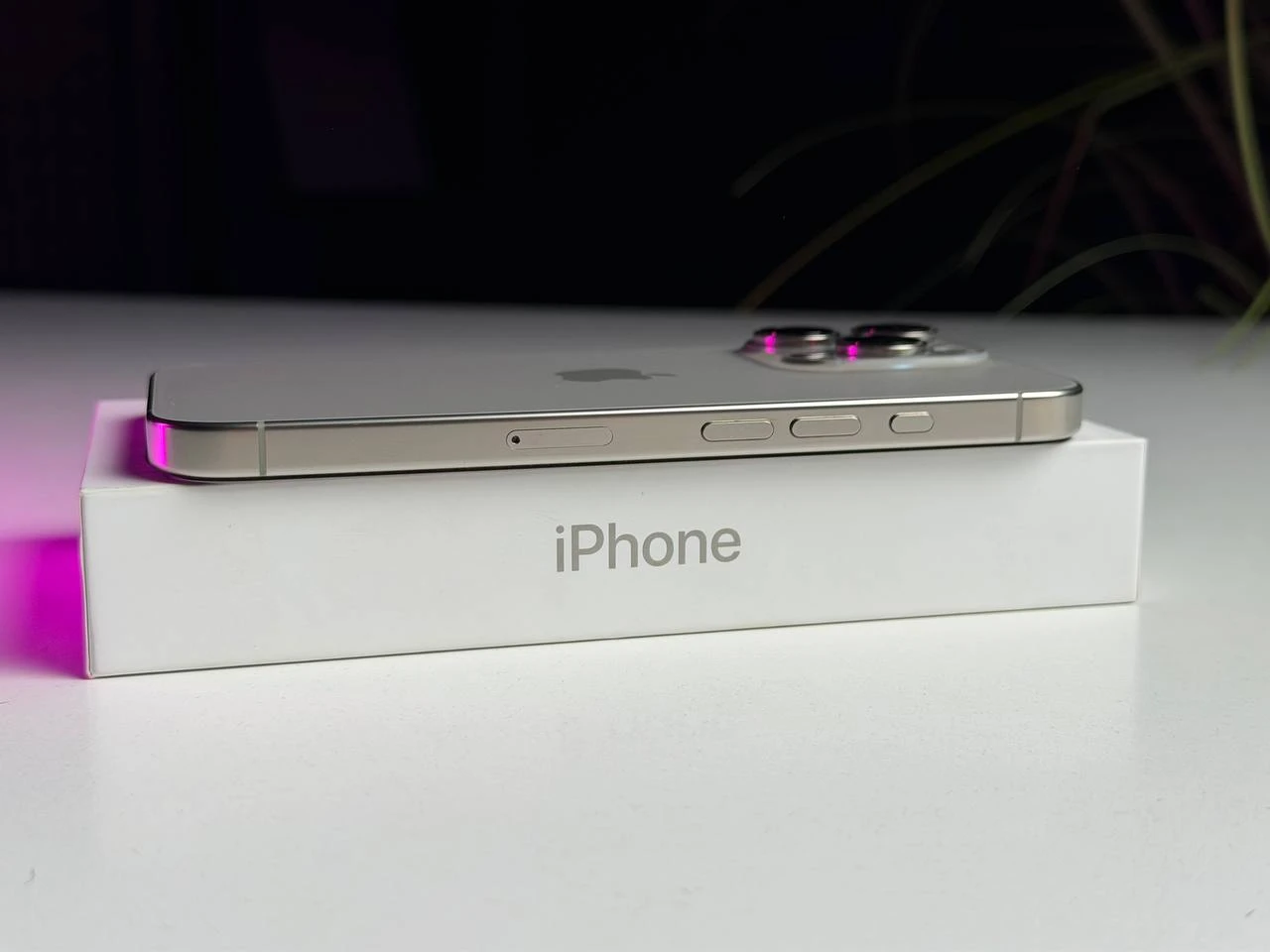 ВЖИВАНИЙ Б/У Apple iPhone 16 Pro 128GB Natural Titanium (MYNG3) - Состояние: хороший | Аккумулятор: 91% | Комплектация: полный | Гарантия: 3 мес.