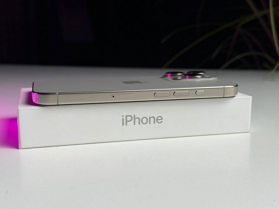 ВЖИВАНИЙ Б/У Apple iPhone 16 Pro 128GB Natural Titanium (MYNG3) - Состояние: хороший | Аккумулятор: 91% | Комплектация: полный | Гарантия: 3 мес.