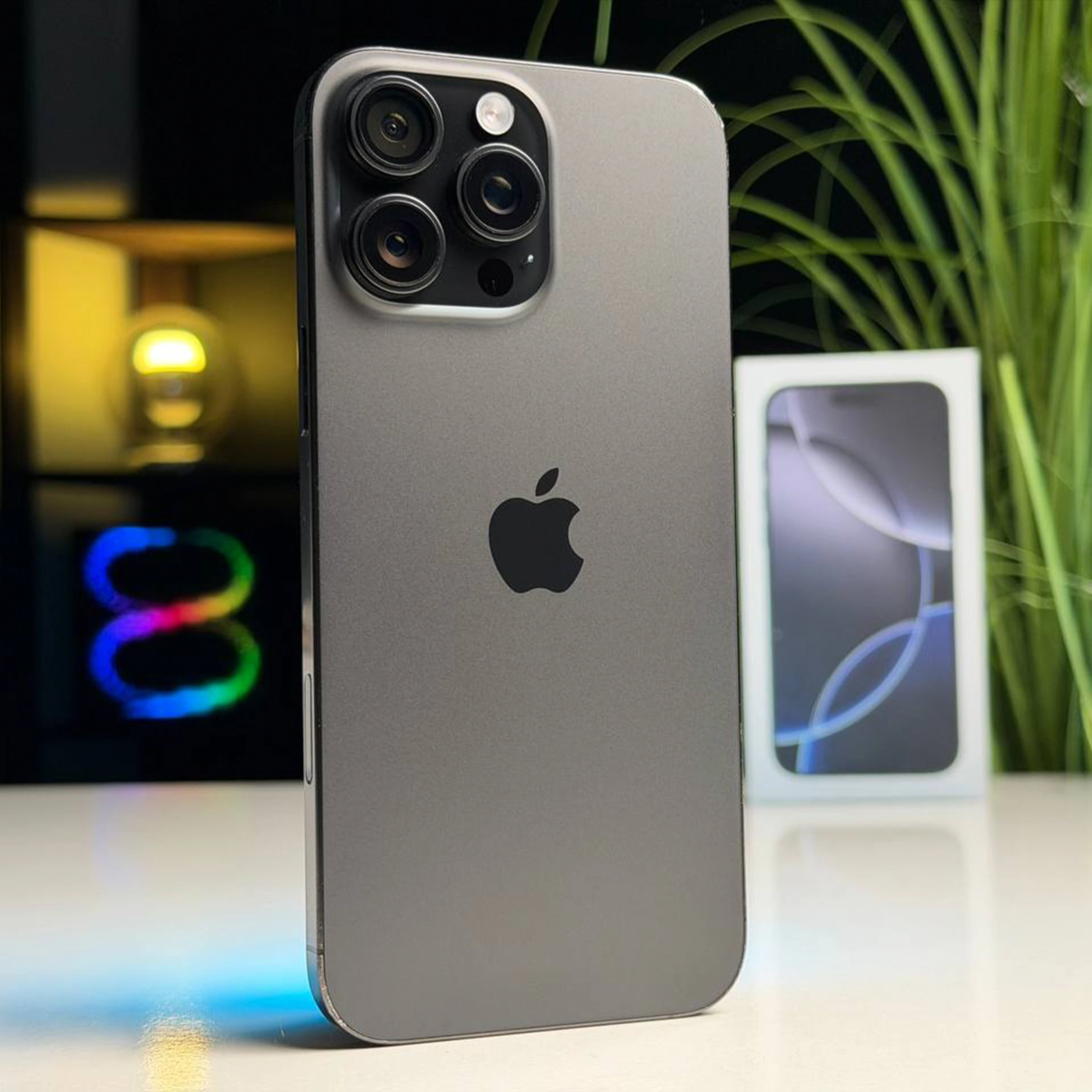 ВЖИВАНИЙ Б/У Apple iPhone 16 Pro Max 512GB Black Titanium (MYX03) - Стан: гарний | Акумулятор: 91% | Комплектація: повний | Гарантія: 3 міс.