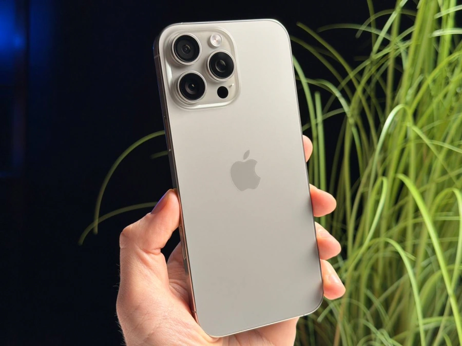 ВЖИВАНИЙ Б/У Apple iPhone 16 Pro Max 512GB Natural Titanium (MYX33) - Стан: гарний | Акумулятор: 99% | Комплектація: iPhone, кабель | Гарантія: 3 міс.