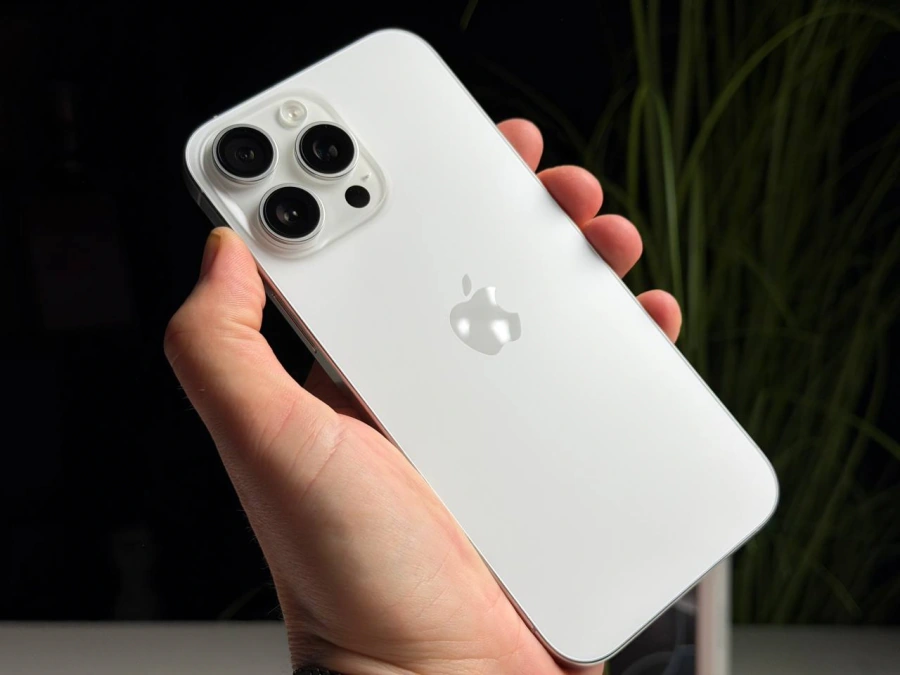 ВЖИВАНИЙ Б/У Apple iPhone 16 Pro Max 512GB White Titanium (MYX13) - Стан: гарний | Акумулятор: 97% | Комплектація: повний | Гарантія: 3 міс.