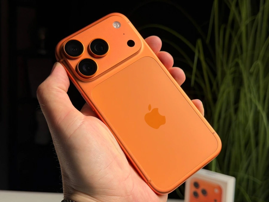 ВЖИВАНИЙ Б/У Apple iPhone 17 Pro 256GB eSim Cosmic Orange (MG7L4, MG864) - Состояние: идеальный | Аккумулятор: 100% | Комплектация: полный | Гарантия: 3 мес.