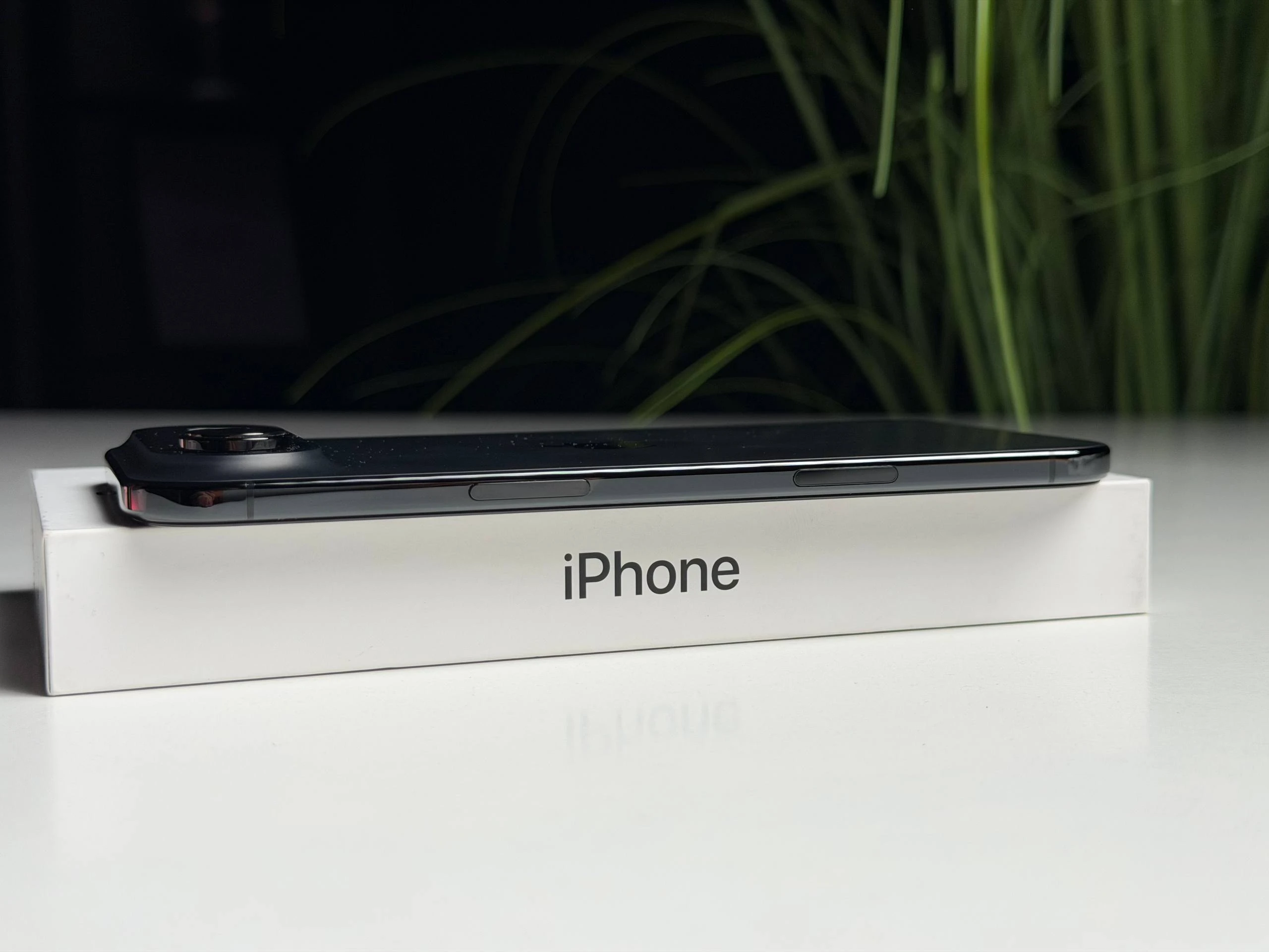 ВИТРИННЫЙ Apple iPhone Air 256GB Space Black (MG2L4, MG184, MG274) - Состояние: идеальный | Аккумулятор: 100% | Комплектация: полный | Гарантия: 12 мес.