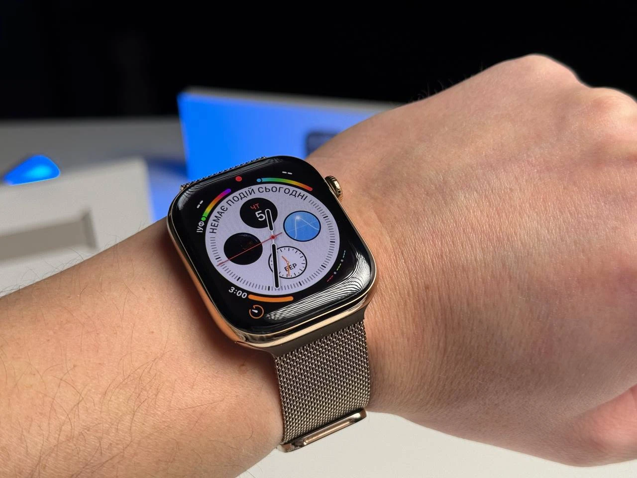 ВЖИВАНИЙ Б/У Apple Watch Series 10 GPS + Cellular 46mm Gold Titanium Case with Gold Milanese Loop - M/L (MX003) - Состояние: идеальный | Аккумулятор: 98% | Комплектация: полный | Гарантия: 3 мес.