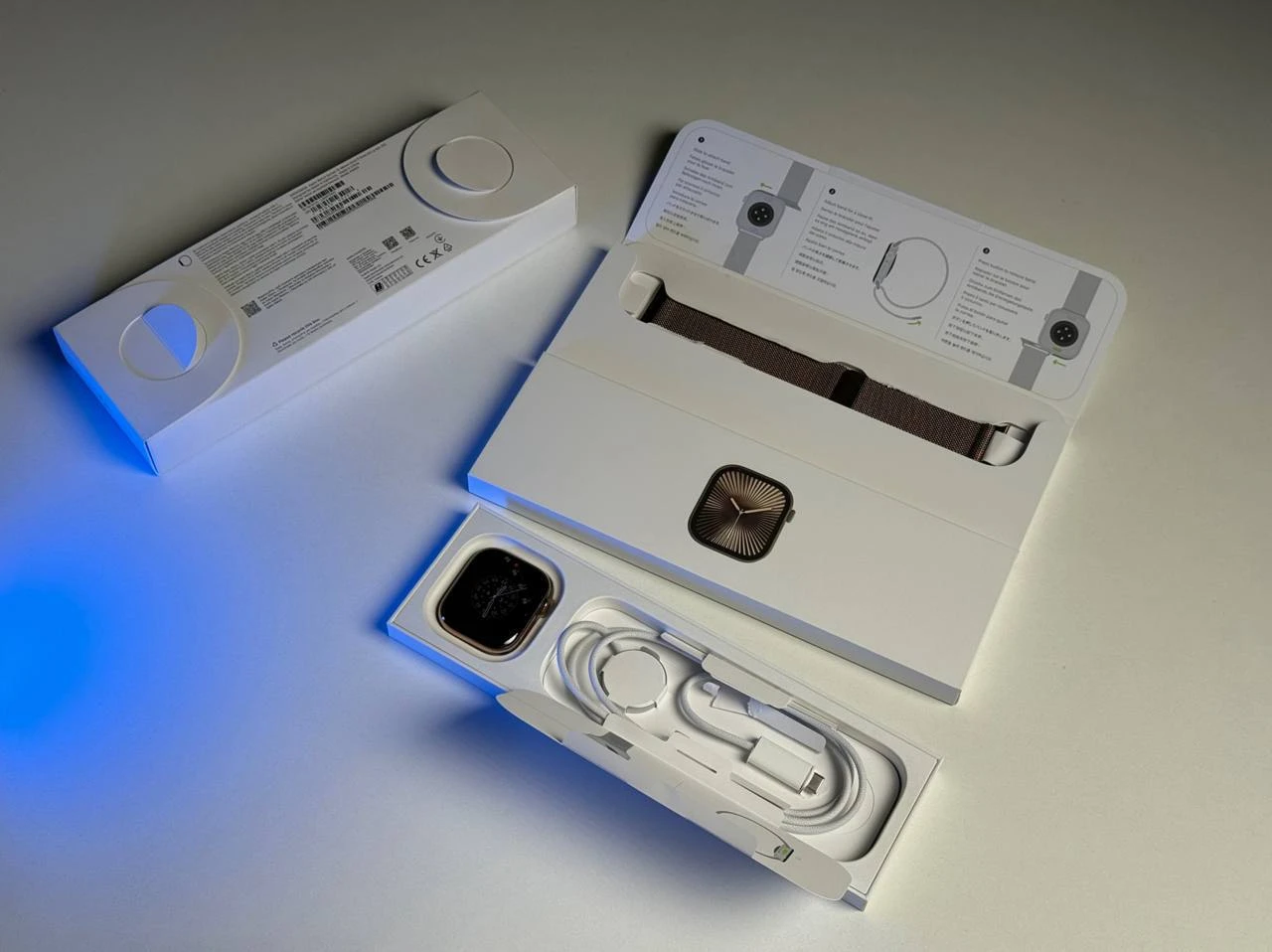 ВЖИВАНИЙ Б/У Apple Watch Series 10 GPS + Cellular 46mm Gold Titanium Case with Gold Milanese Loop - M/L (MX003) - Состояние: идеальный | Аккумулятор: 98% | Комплектация: полный | Гарантия: 3 мес.