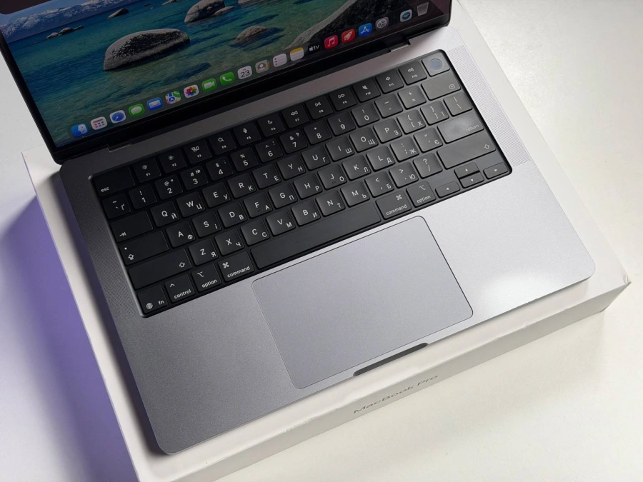 ВЖИВАНИЙ Б/У MacBook Pro 14" Space Gray (MKGP3) 2021 - International English - Состояние: хороший | Аккумулятор: 84% | Комплектация: полный | Гарантия: 3 мес.