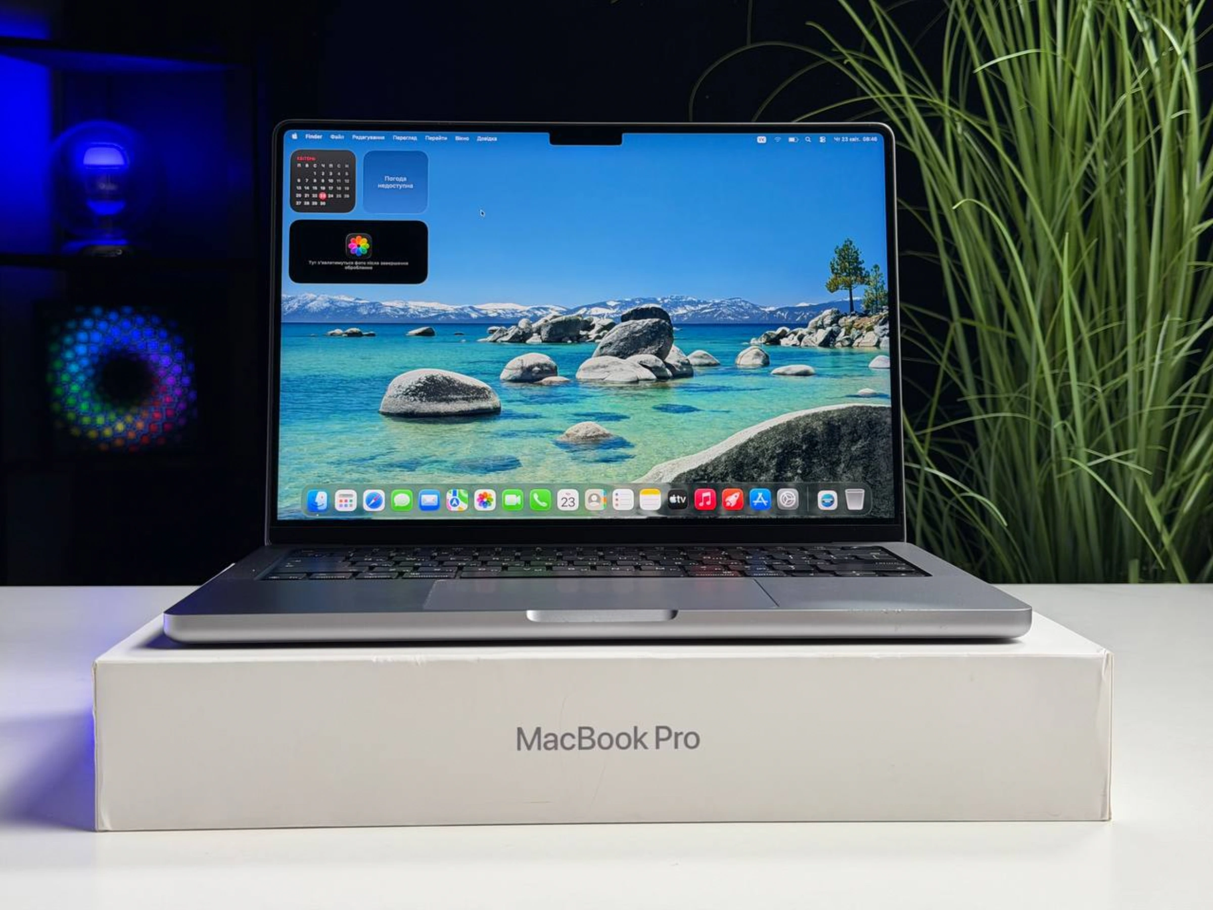 ВЖИВАНИЙ Б/У MacBook Pro 14" Space Gray (MKGP3) 2021 - International English - Стан: гарний | Акумулятор: 84% | Комплектація: повний | Гарантія: 3 міс.