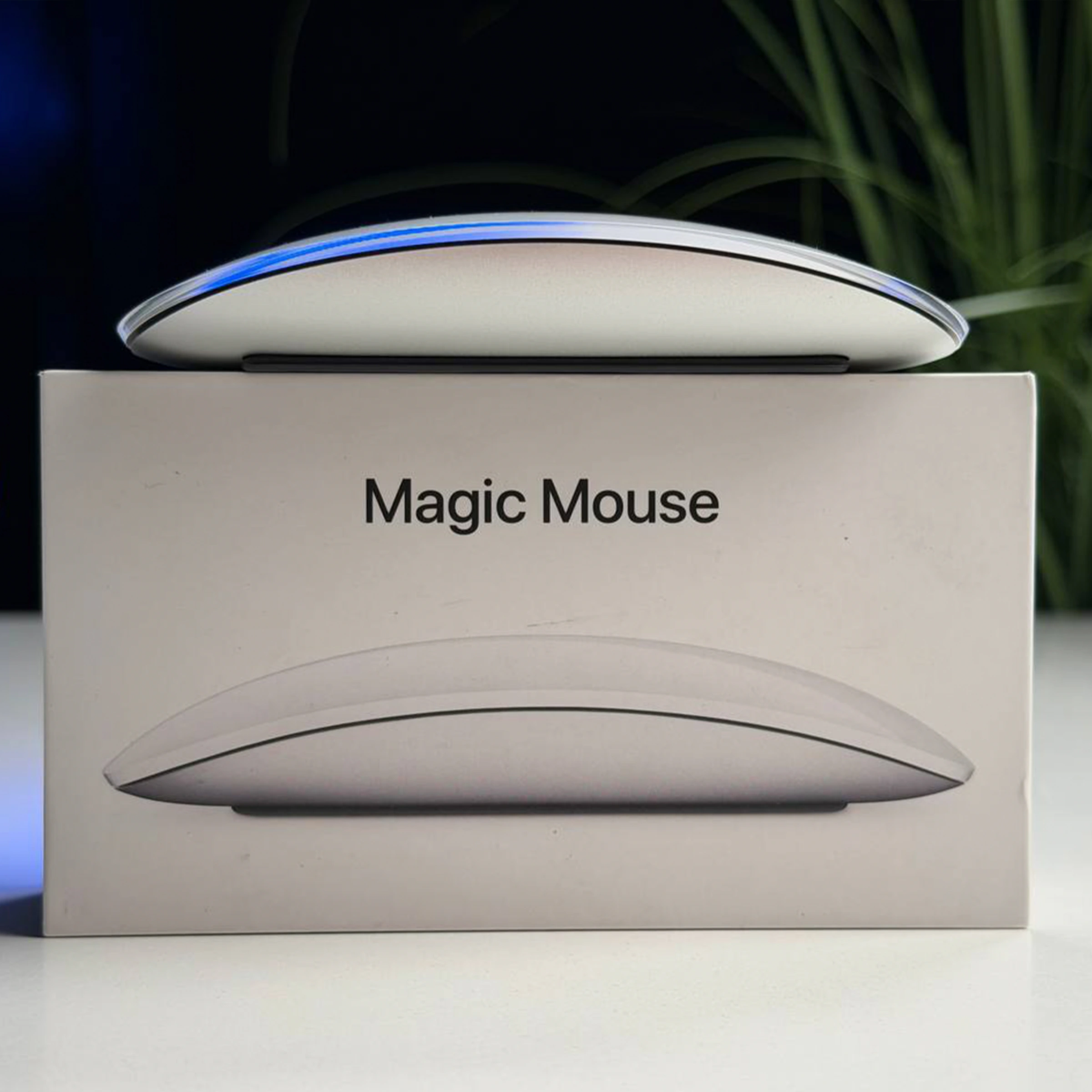 ВЖИВАНИЙ Б/У Миша Apple Magic Mouse [Lightning] - White Multi-Touch Surface (MK2E3) - Стан: гарний | Комплектація: повний | Гарантія: 3 міс.