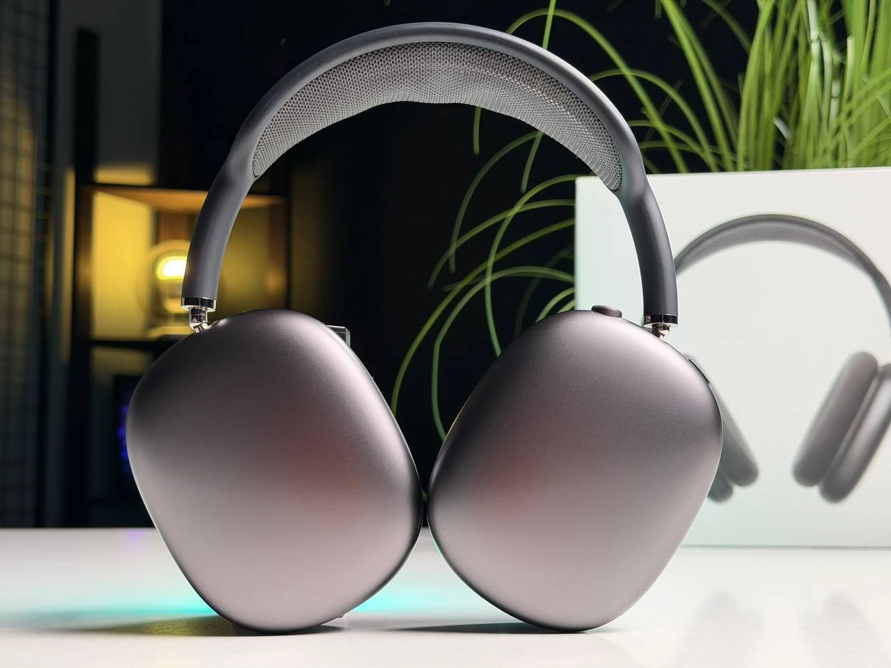 ВЖИВАНИЙ Б/У Наушники Apple AirPods Max [Lightning] 2020 - Space Gray (MGYH3) - Состояние: хороший | Комплектация: полный | Гарантия: 3 мес.