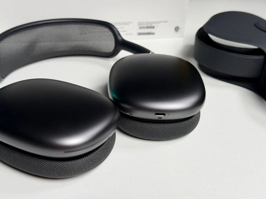 ВЖИВАНИЙ Б/У Наушники Apple AirPods Max [Lightning] 2020 - Space Gray (MGYH3) - Состояние: хороший | Комплектация: полный | Гарантия: 3 мес.