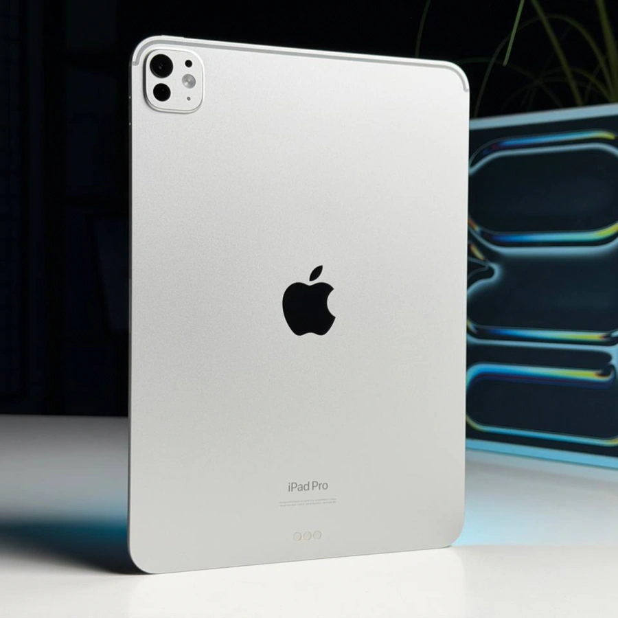 ВЖИВАНИЙ Б/У Планшет Apple iPad Pro 11" M4 2024 Wi-Fi 256GB with Standard glass - Silver (MVV93) - Стан: гарний | Акумулятор: 95% | Комплектація: повний | Гарантія: 3 міс.