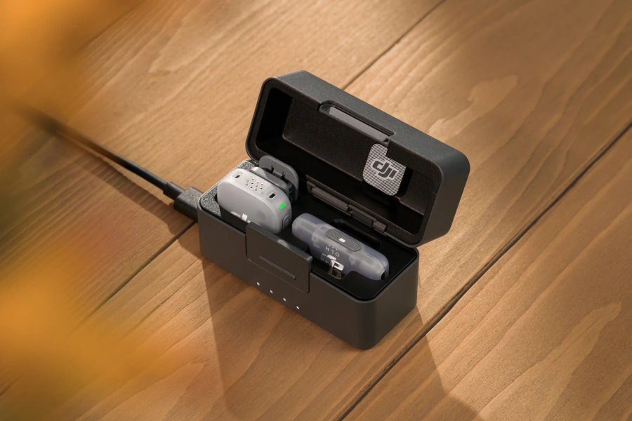 Зарядний кейс DJI Mic Mini 2 Charging Case [1 передавач + 1 приймач для смартфона]