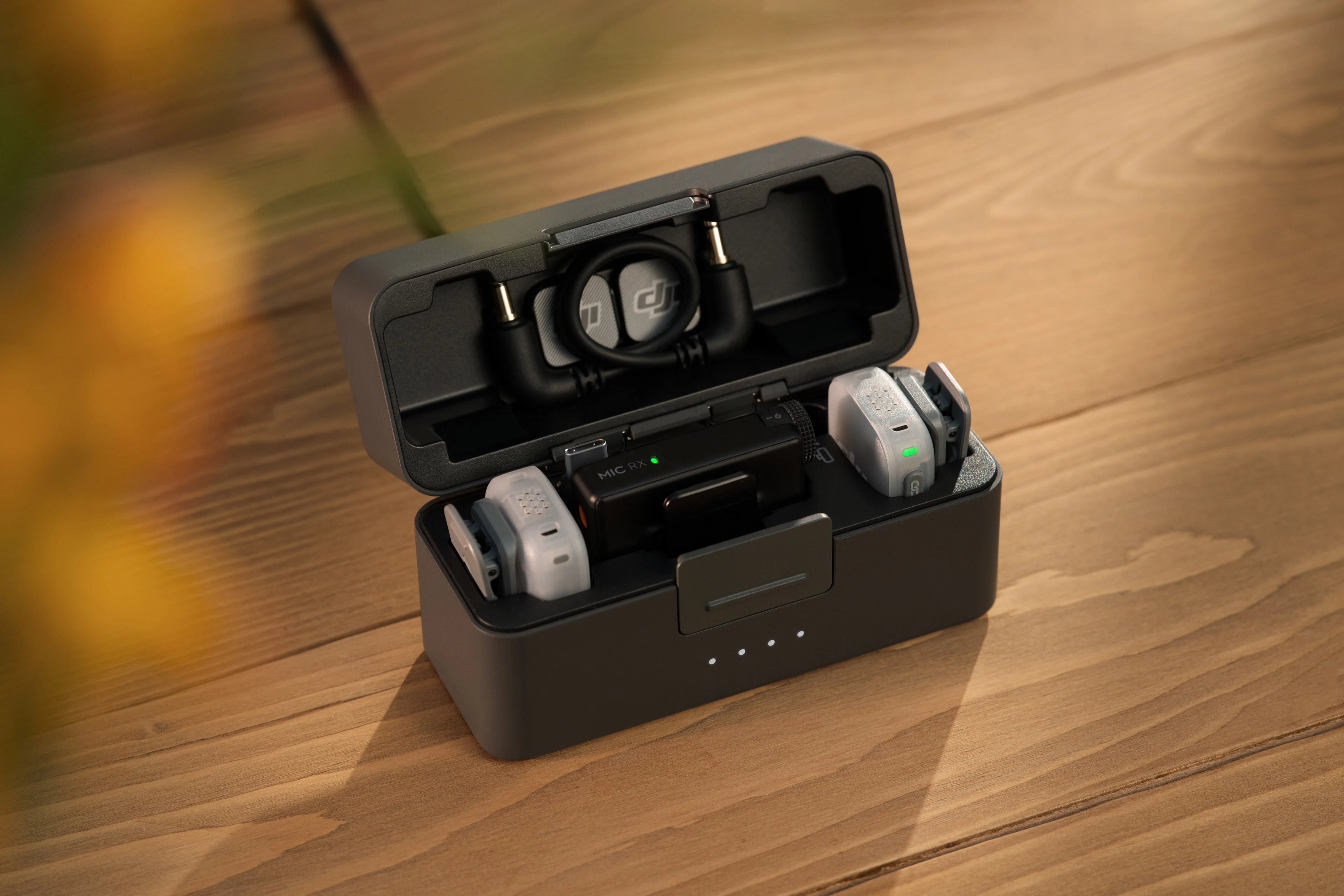 Зарядний кейс DJI Mic Mini 2 Charging Case [2 передавачі + 1 приймач]