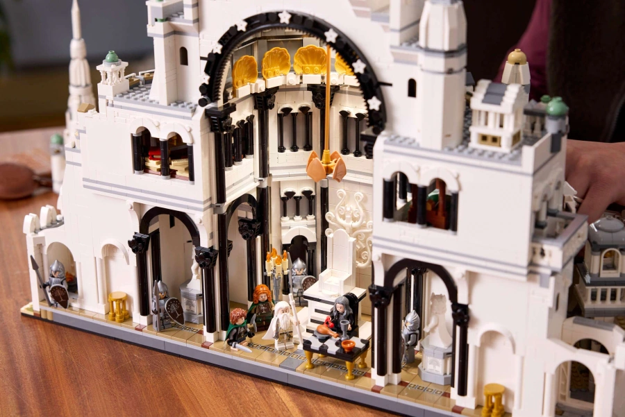 Блоковий конструктор LEGO Icons Володар Перснів: Мінас Тіріт (11377)