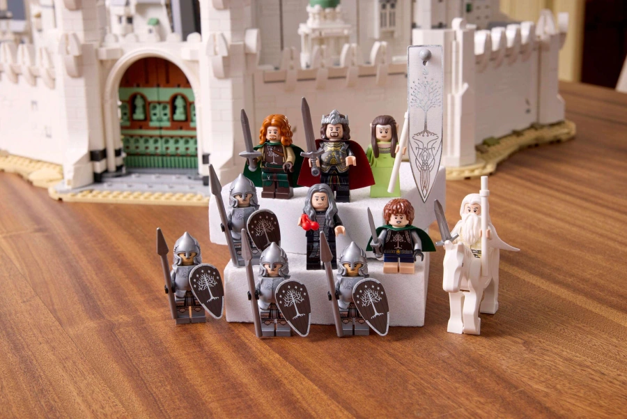 Блоковий конструктор LEGO Icons Володар Перснів: Мінас Тіріт (11377)