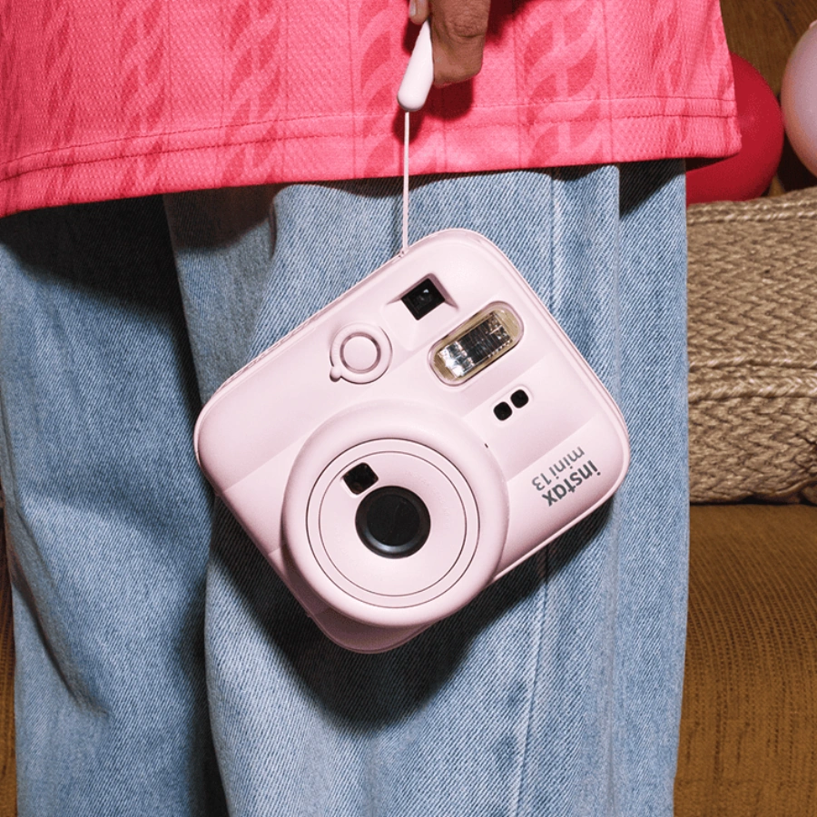 Фотокамера миттєвого друку Fujifilm Instax Mini 13 - Clay White (16963137)