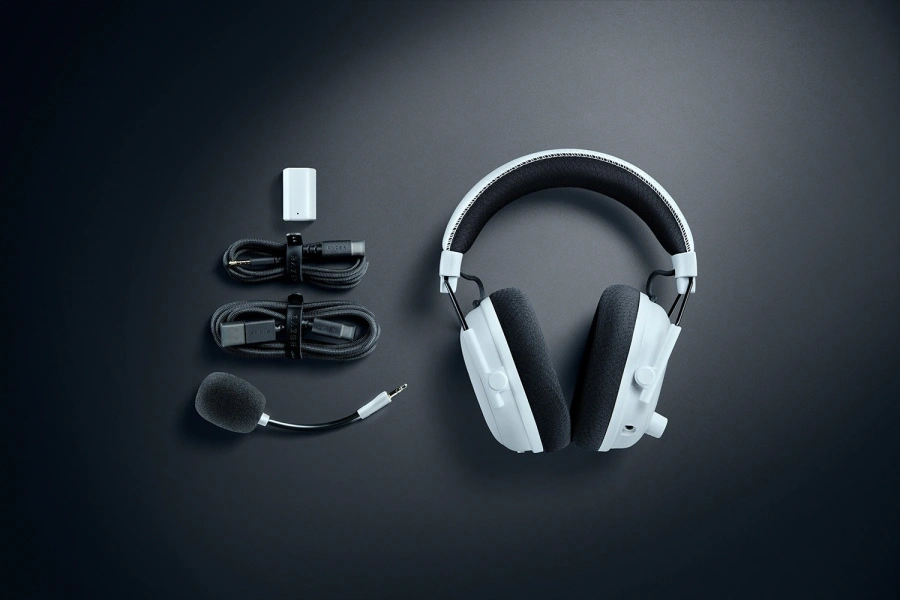 Ігрова гарнітура Razer Blackshark V3 Pro for PC - White (RZ04-05400200-R3M1)