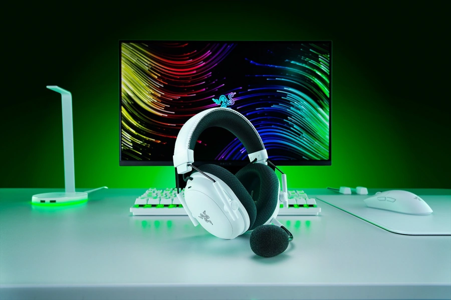 Ігрова гарнітура Razer Blackshark V3 Pro for PC - White (RZ04-05400200-R3M1)